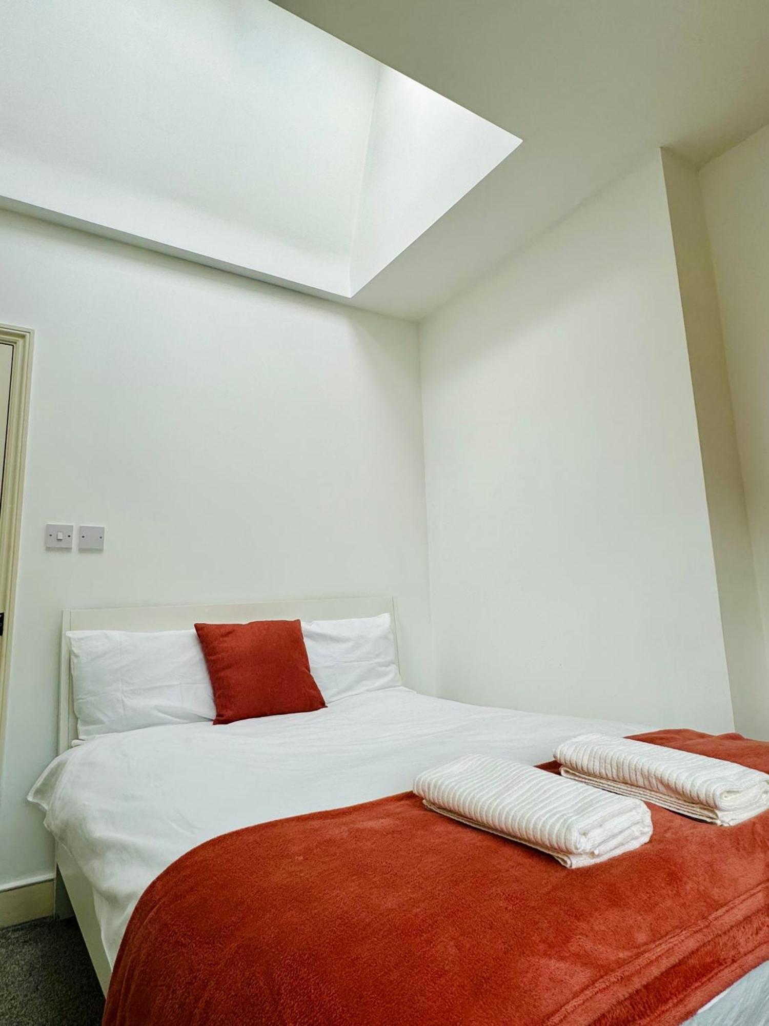 Harrington Apartments In Central Лондон Екстериор снимка