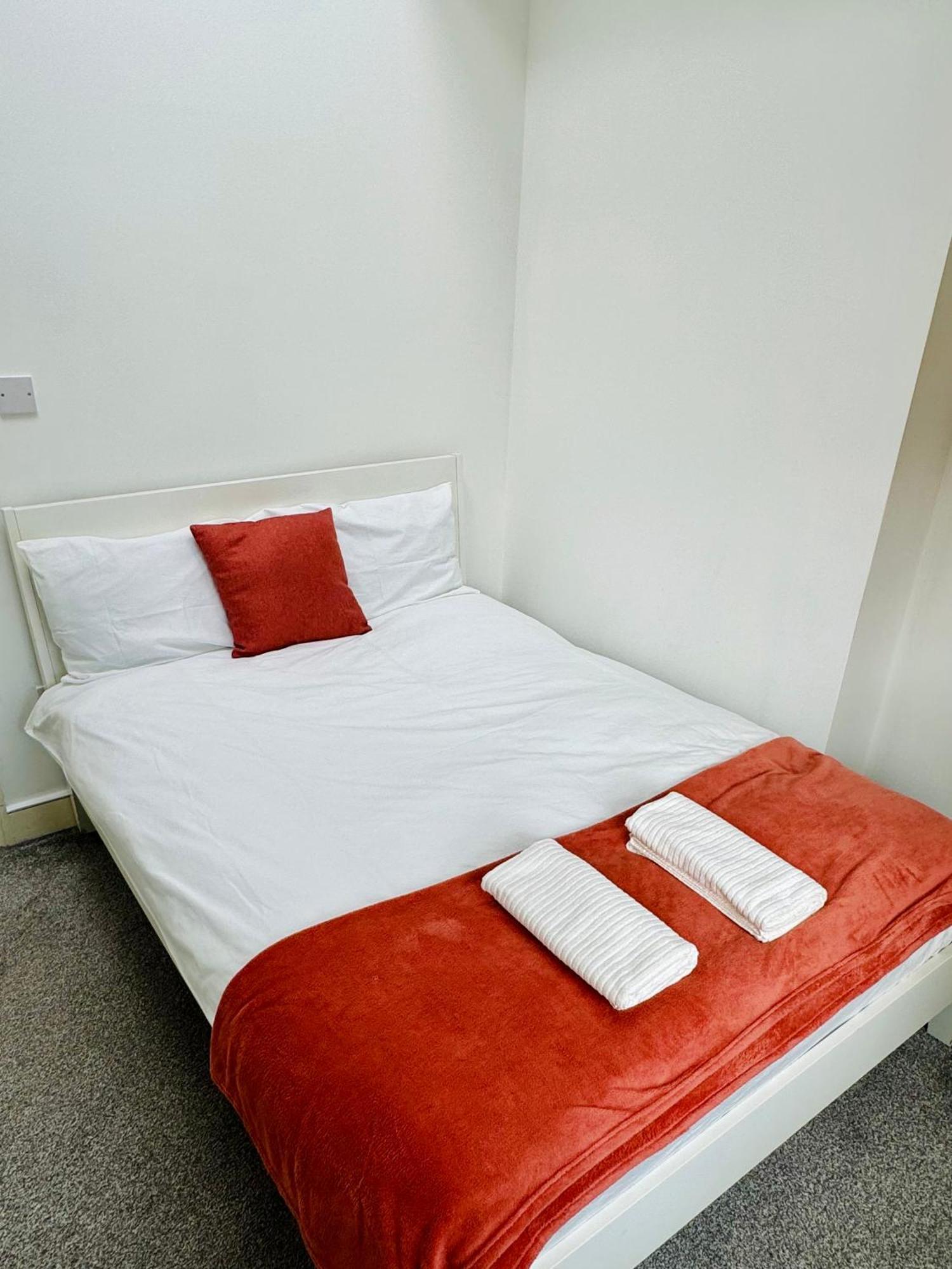 Harrington Apartments In Central Лондон Екстериор снимка