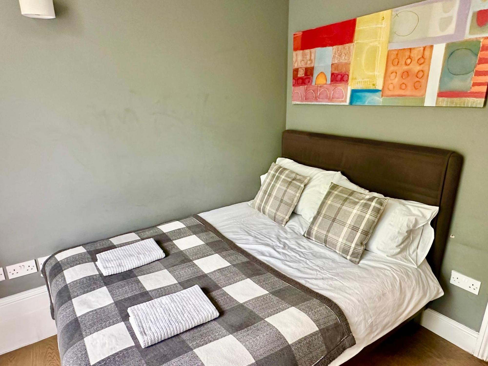 Harrington Apartments In Central Лондон Екстериор снимка
