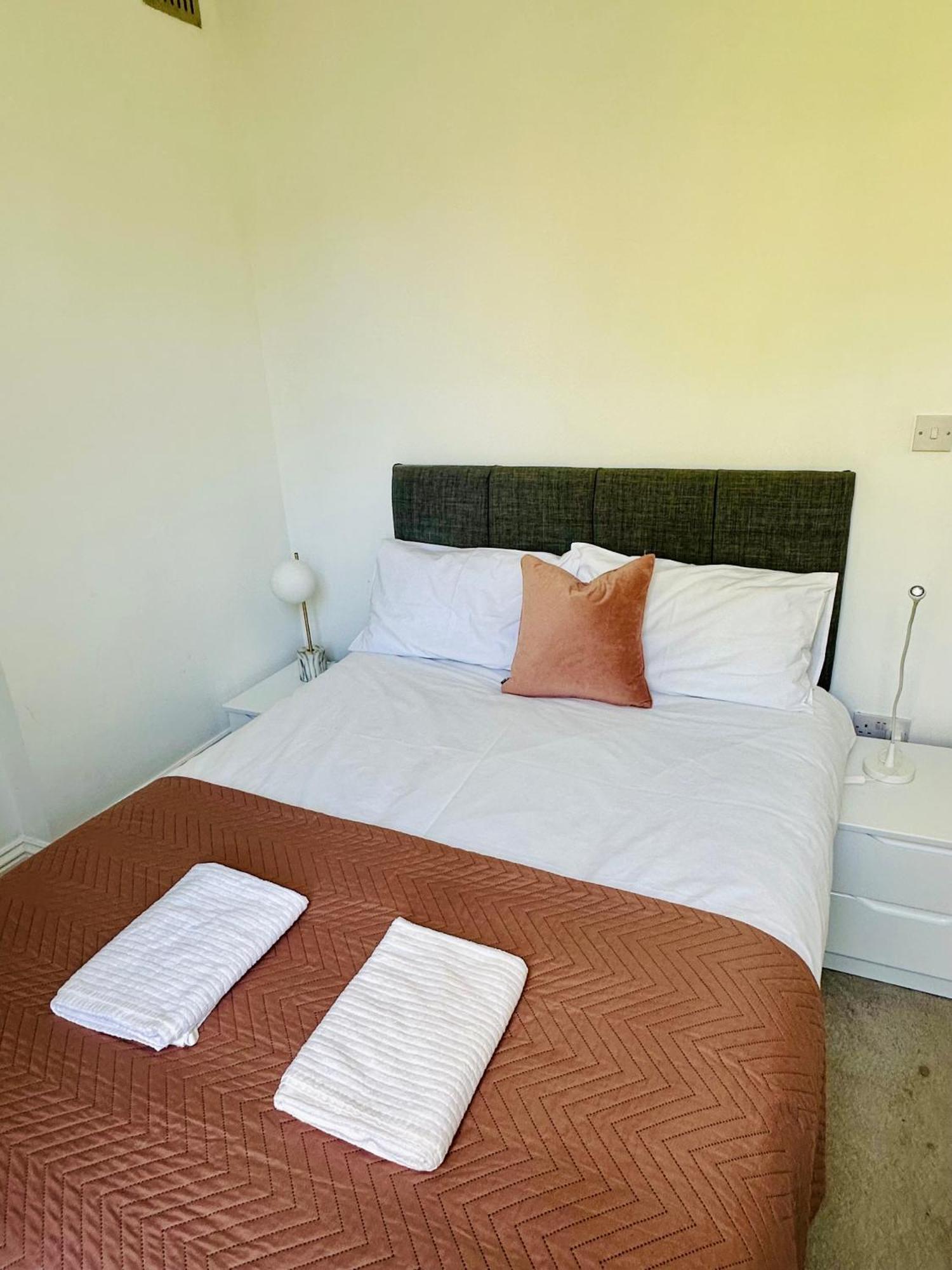 Harrington Apartments In Central Лондон Екстериор снимка